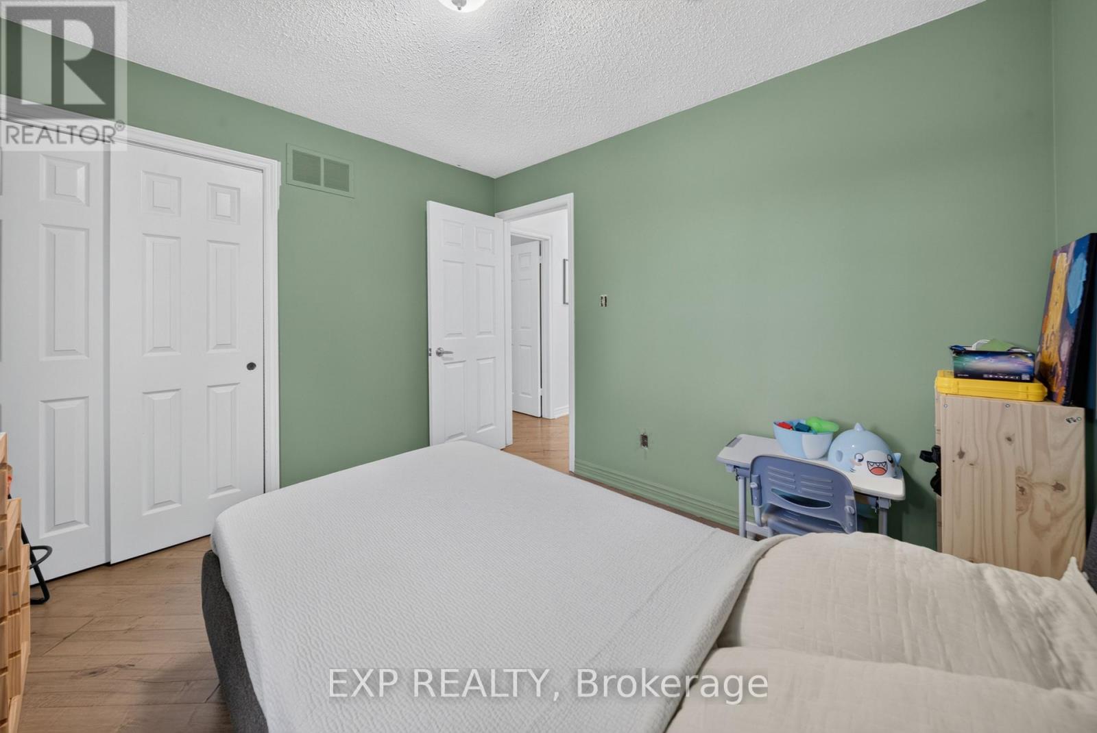 1158 CAMPBELL COURT - 39