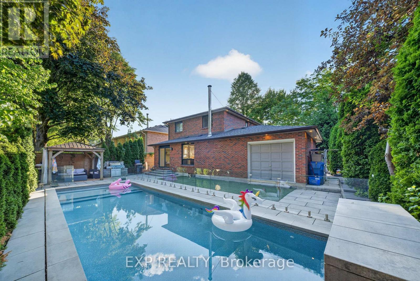 1158 CAMPBELL COURT - 9