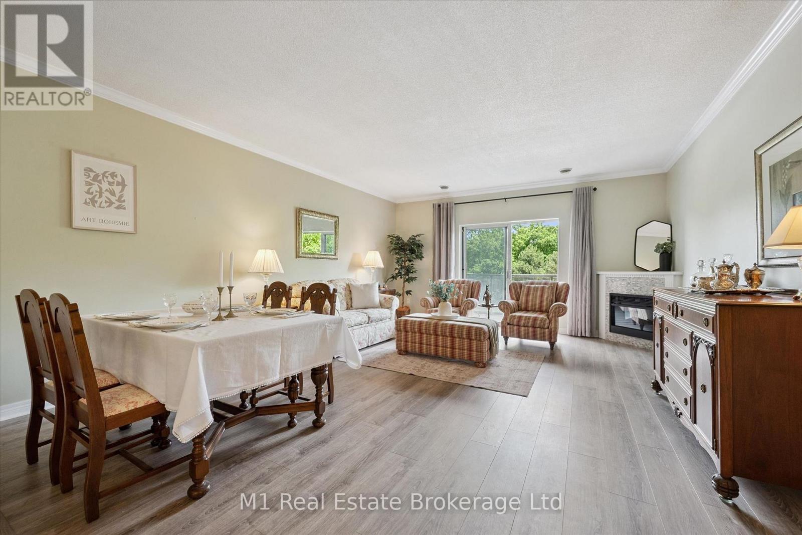 #207 60 WYNDHAM STREET S - 15