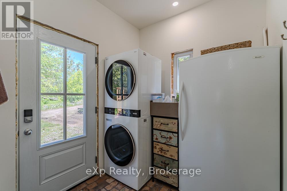 141 WILSON DRIVE - Image 10