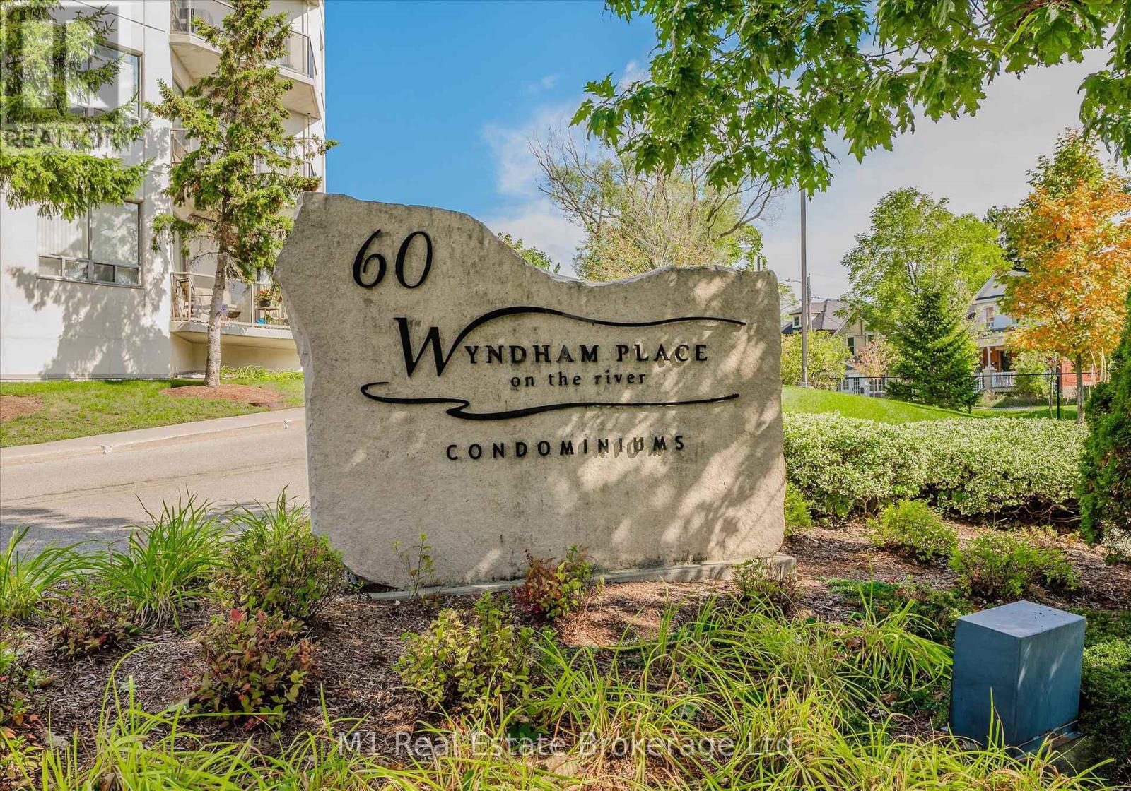 #207 60 WYNDHAM STREET S - 2