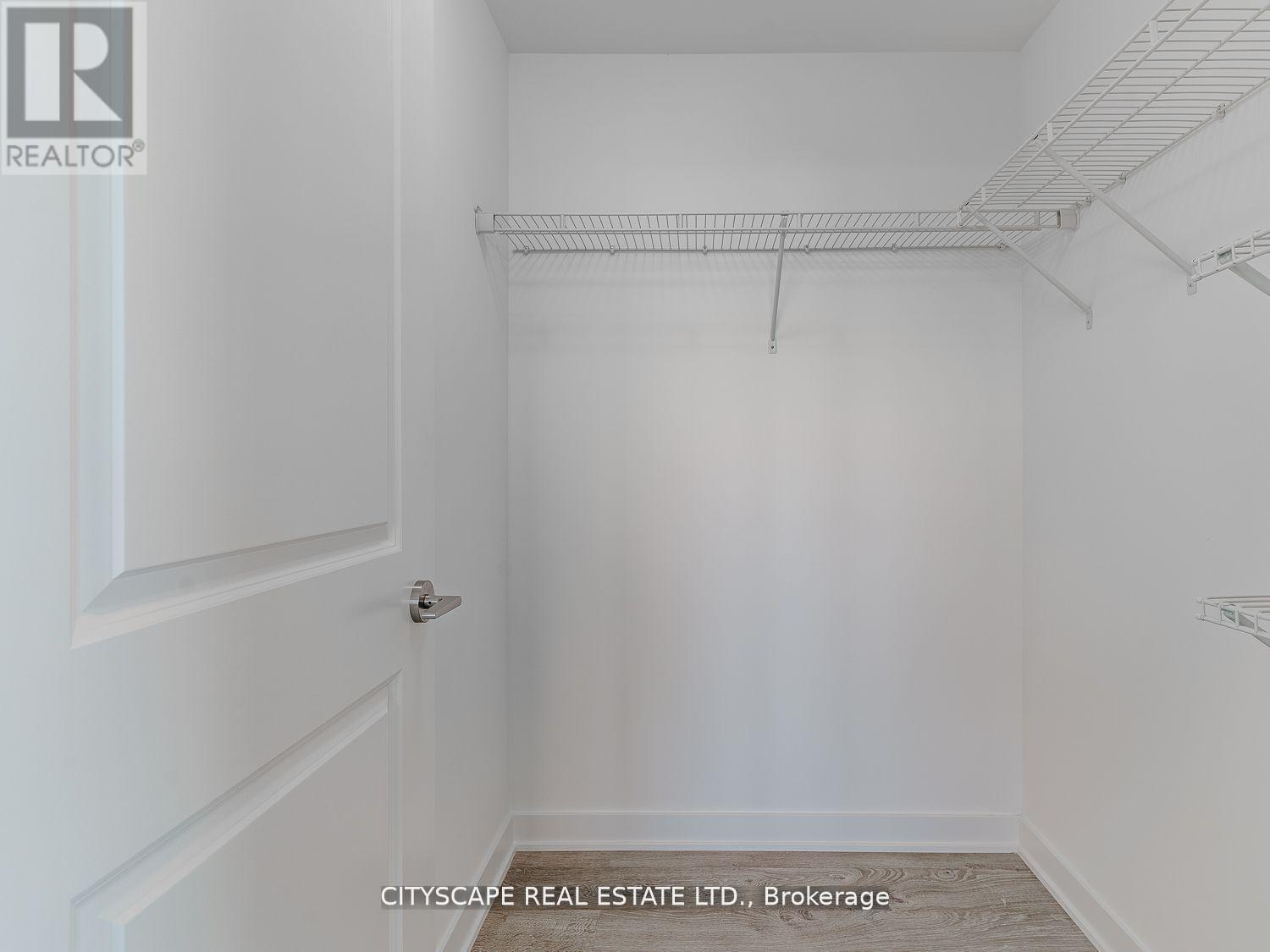 #405 120 EAGLE ROCK WAY - 20