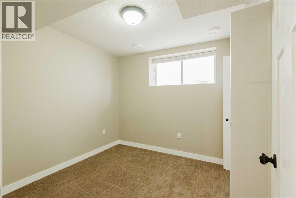 11553 75 Avenue - 20