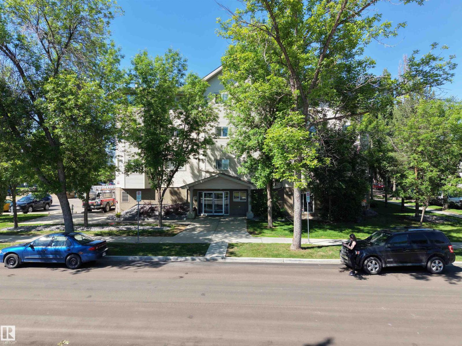 #201 11408 108 AV NW — photo 30