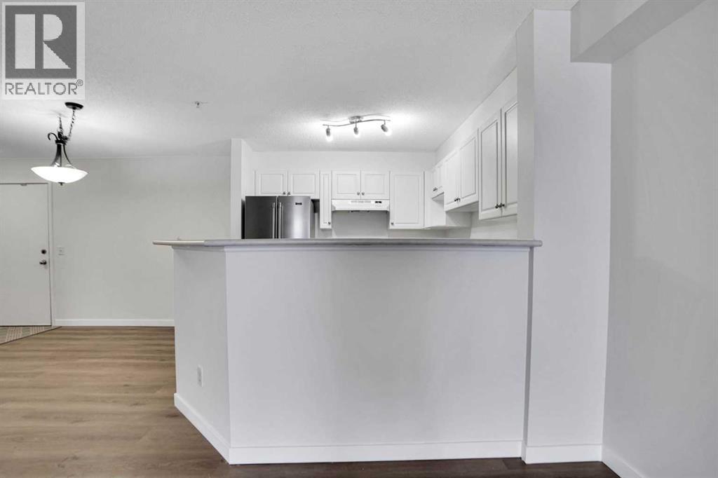 #107 5500 Somervale Court SW - 11