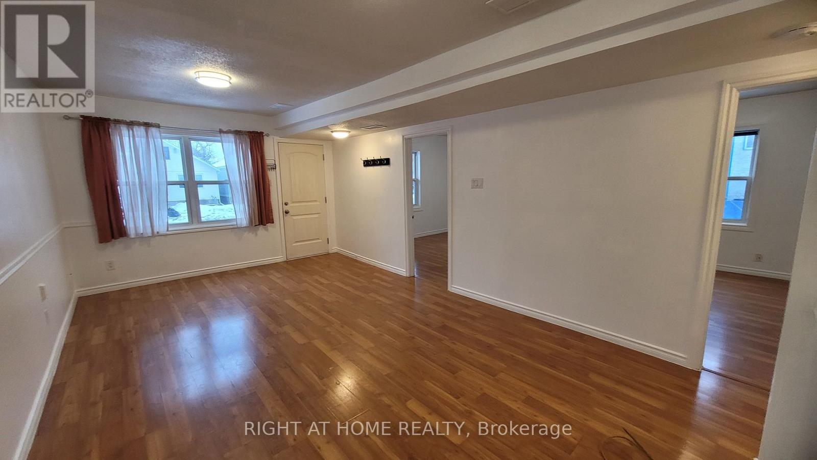 298 MONTFORT STREET - 11