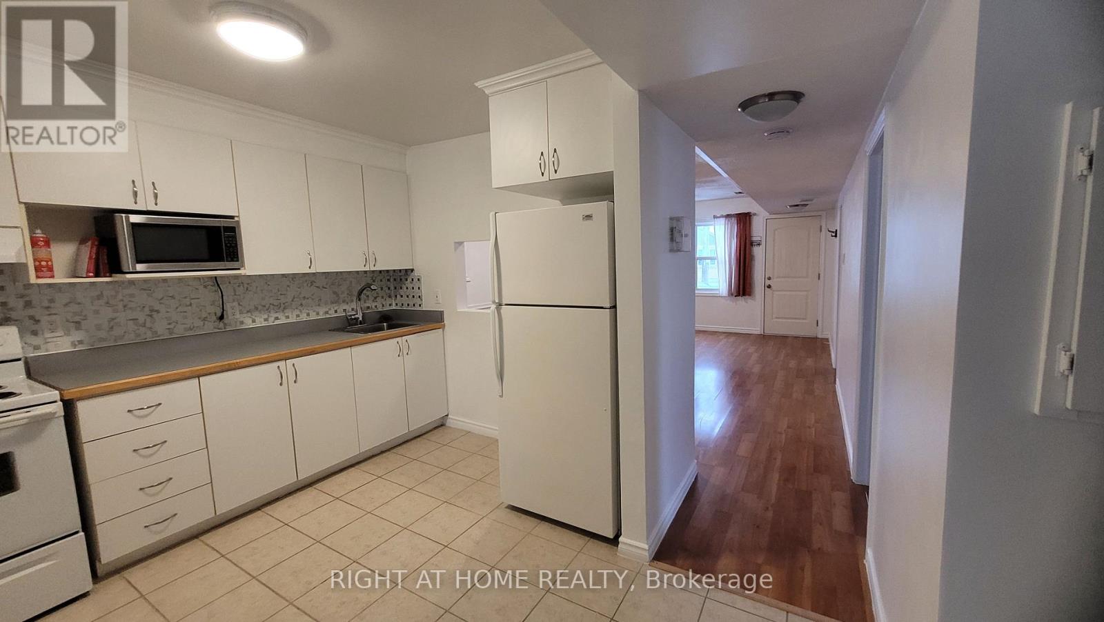 298 MONTFORT STREET - 13