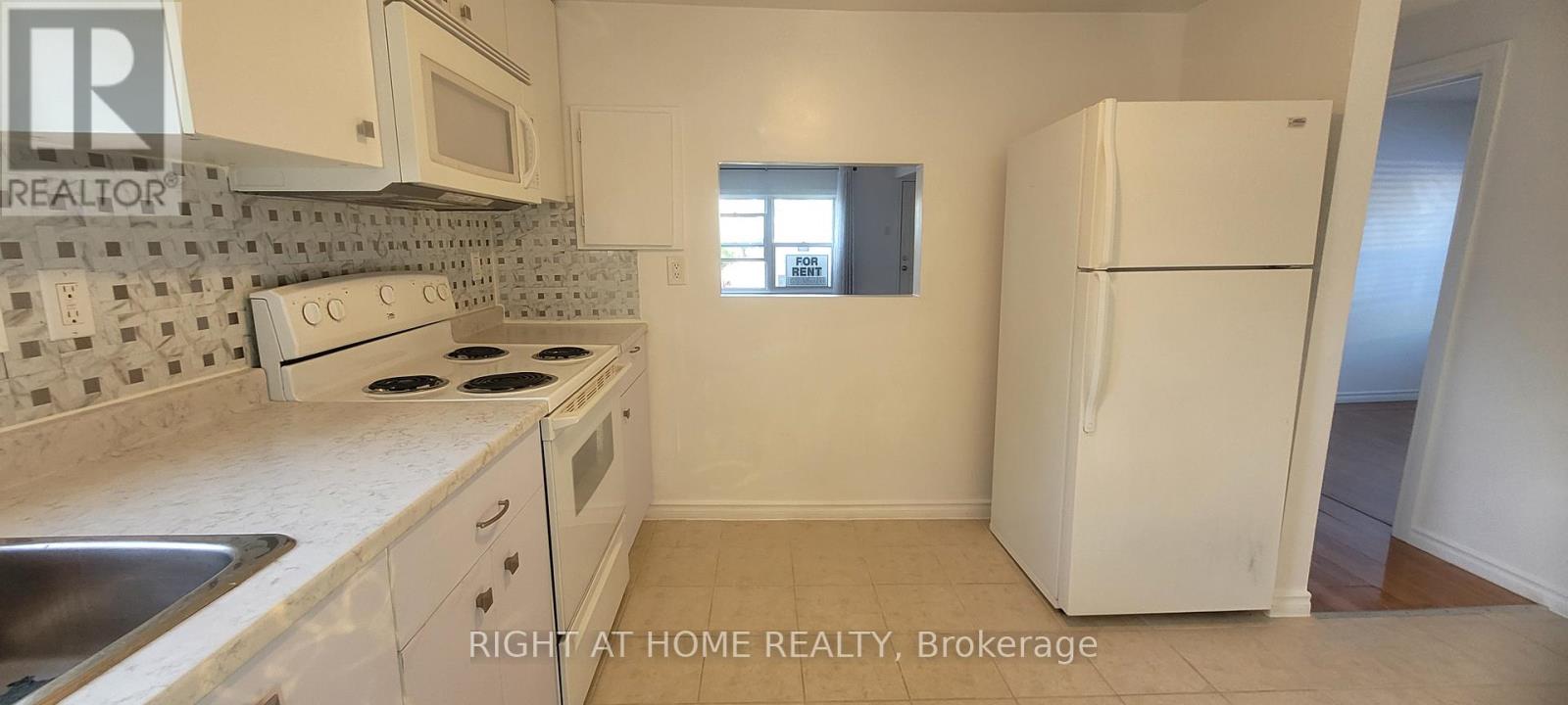 298 MONTFORT STREET - 26