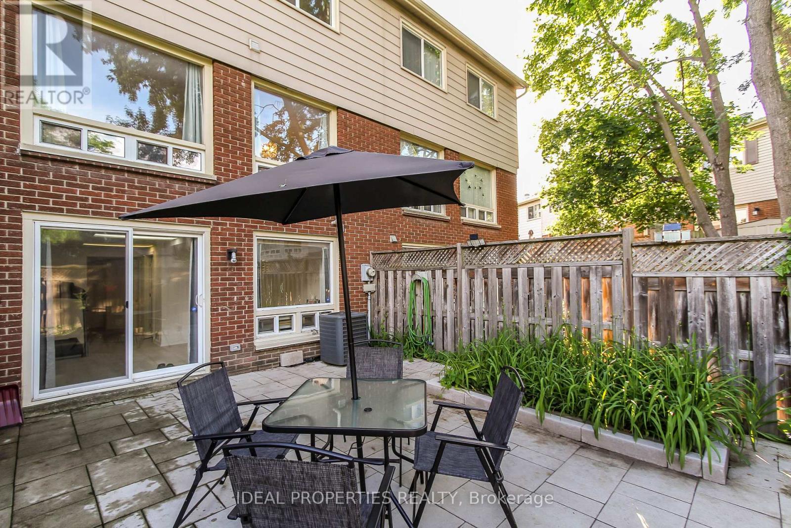 4 Bed, 2 Bath House for Sale in Ottawa – 26 – 2415 SOUTHVALE CRESCENT, Ottawa – MLS# X13464864 - Image 32