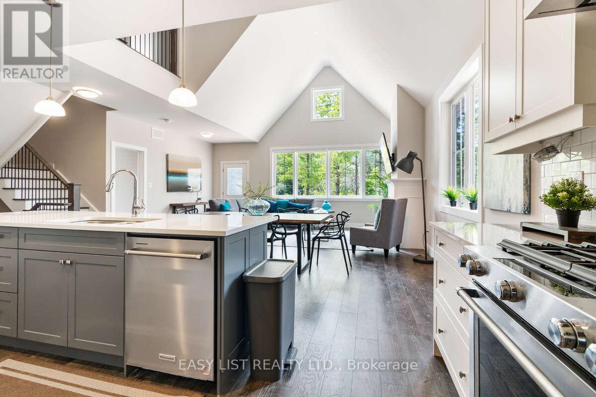 158 COURTLAND STREET - 13