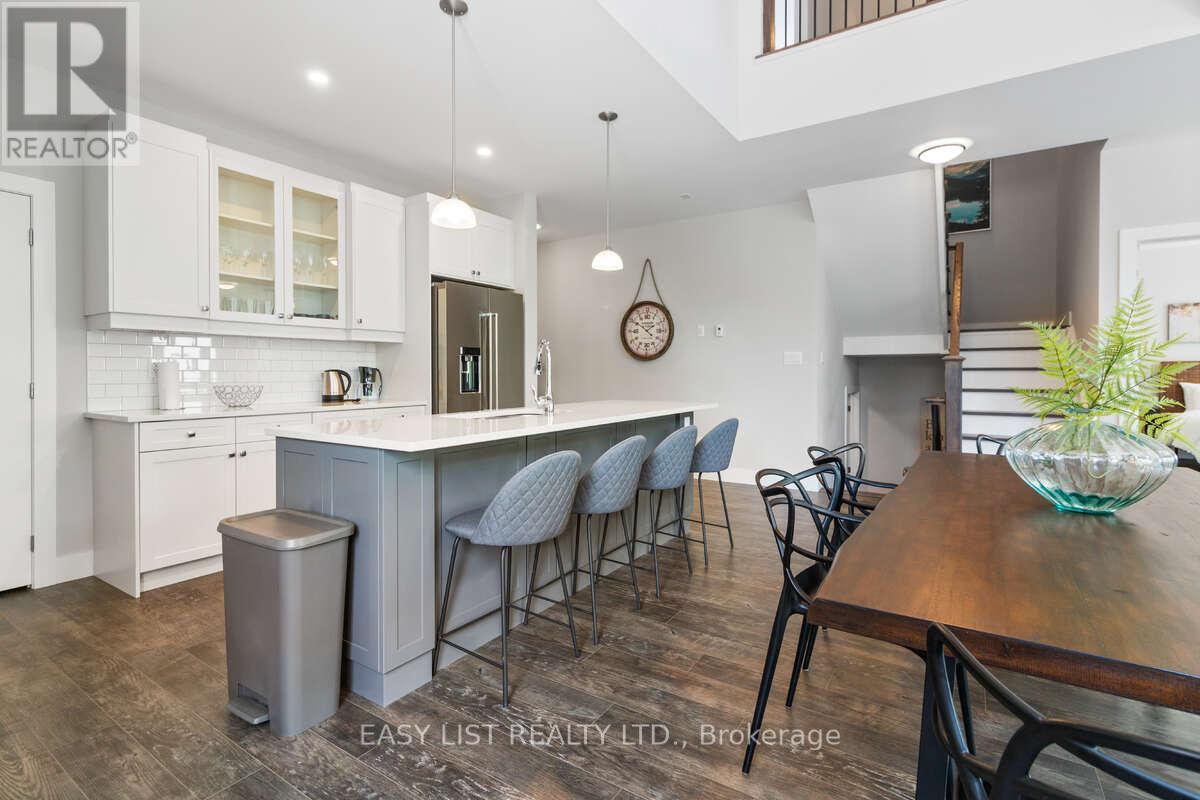 158 COURTLAND STREET - 14
