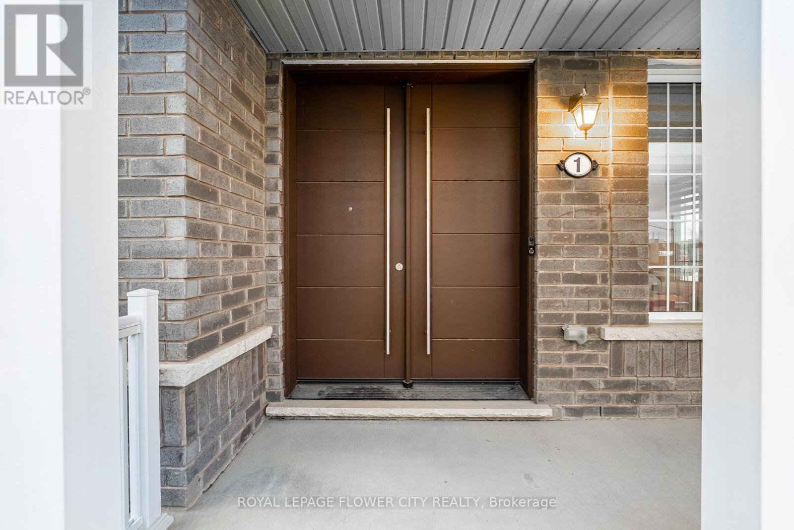 4-bedroom home for sale at 1 ANDERSON ROAD, Brantford ON · photo 4 of 40