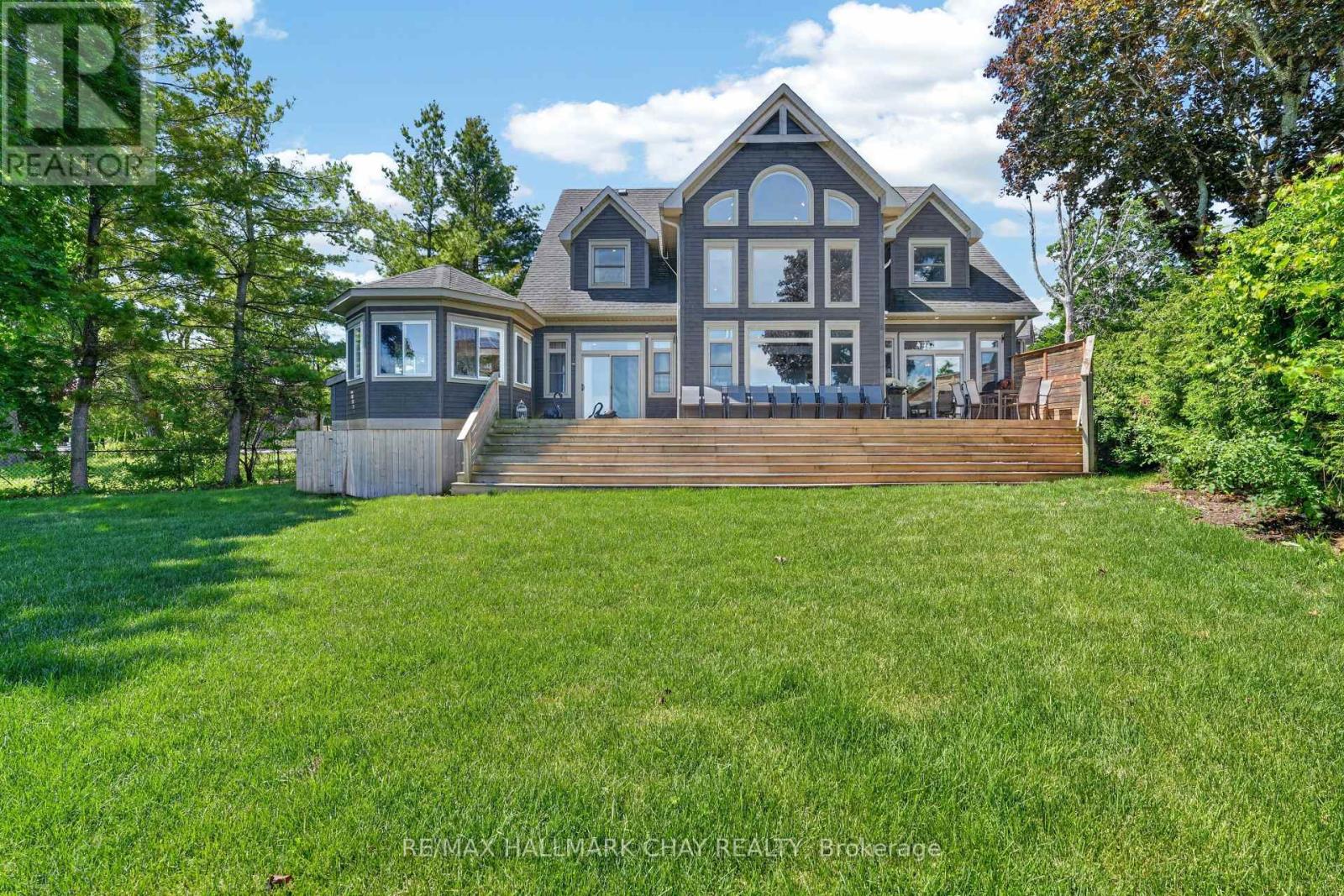 465 MOONEY CRESCENT - 14