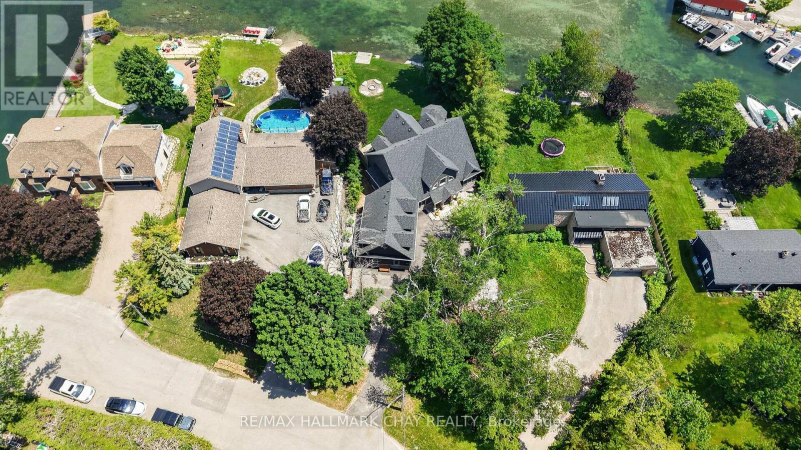 465 MOONEY CRESCENT - 16