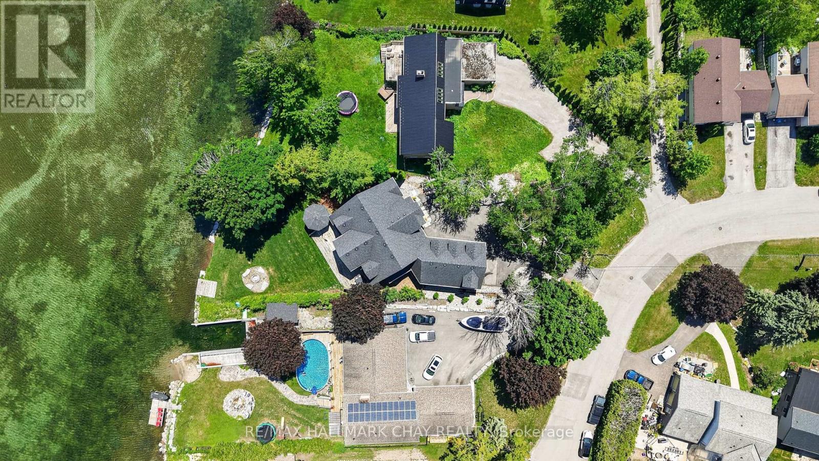 465 MOONEY CRESCENT - 19