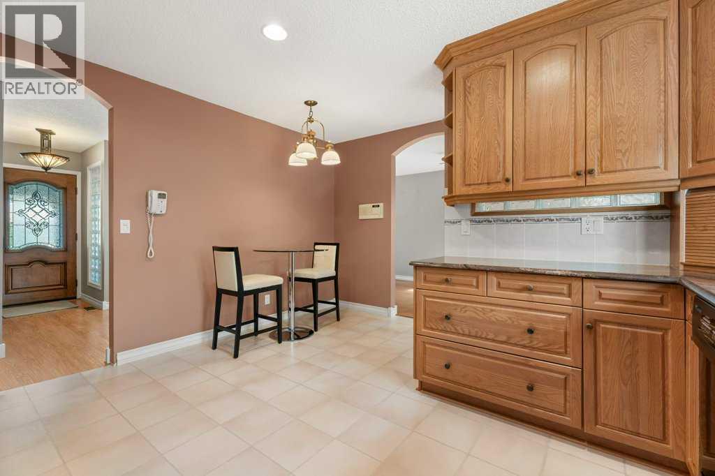 Kitchen with Breakfast Nook