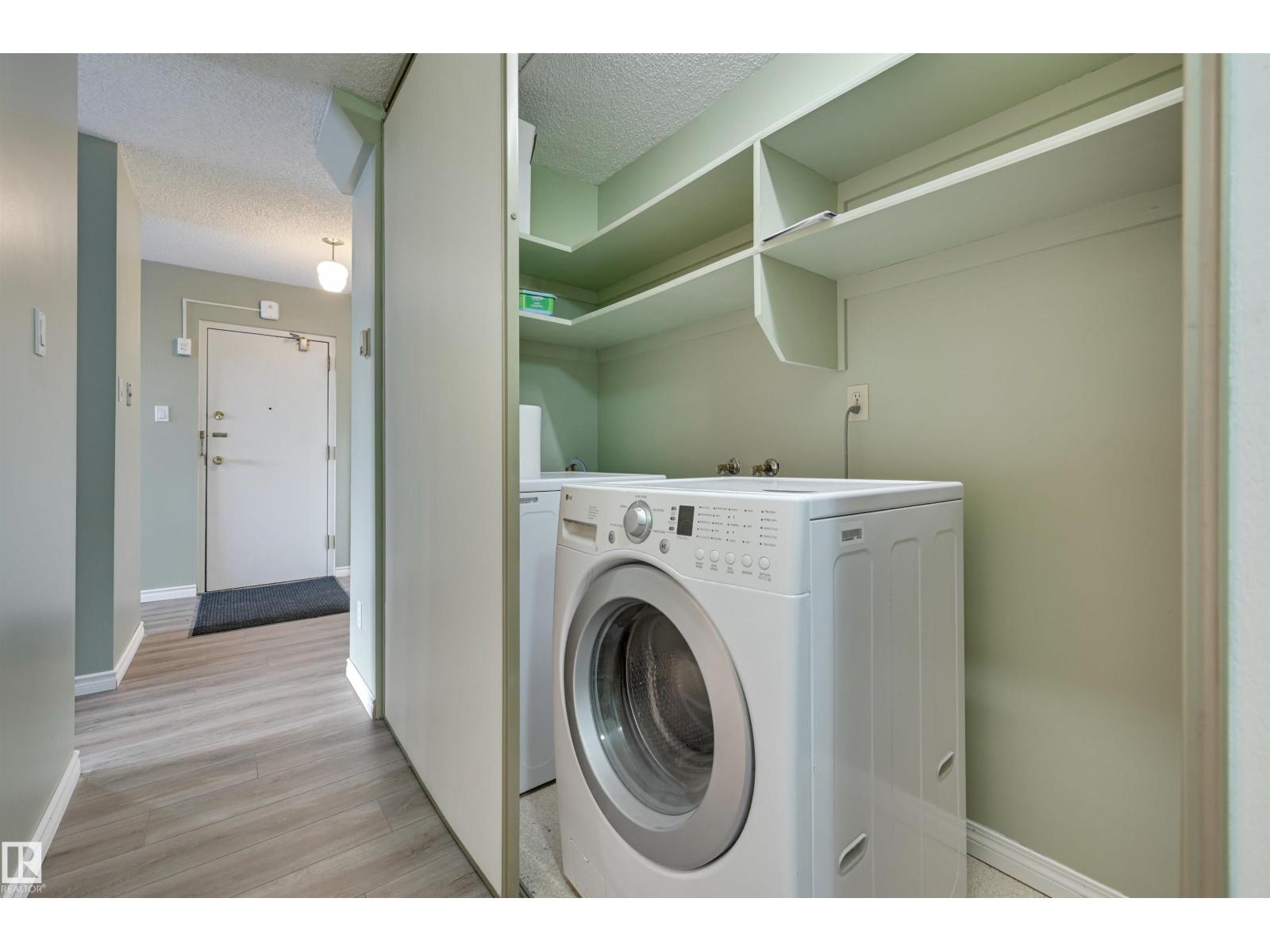 #1003 10155 114 ST NW - 30