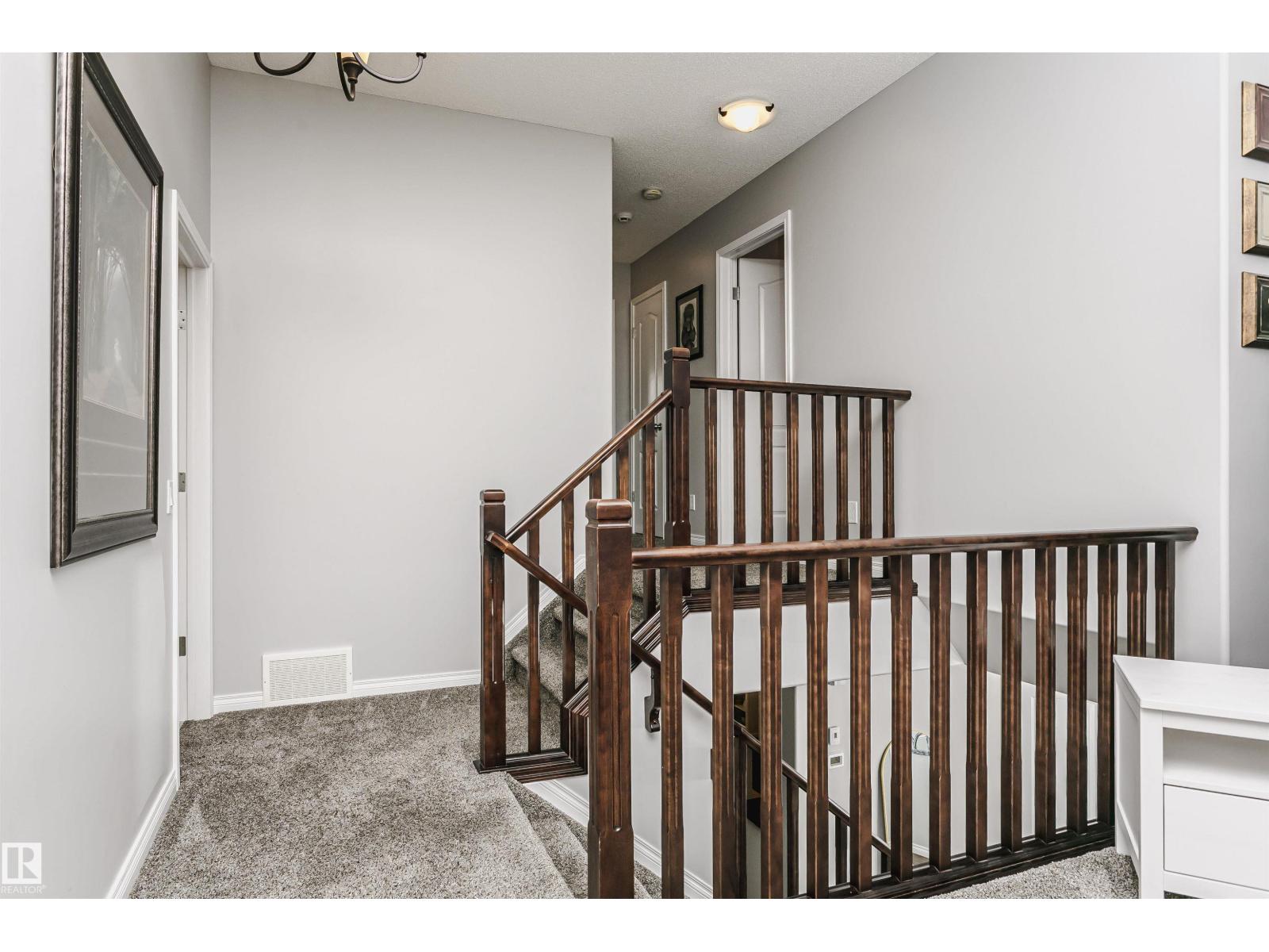 34 NORWOOD CL — photo 19