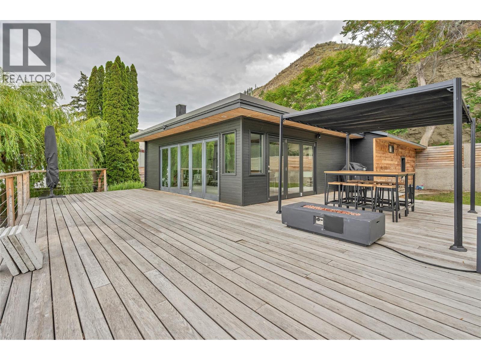 506 North Beach Road Unit# 1, Summerland