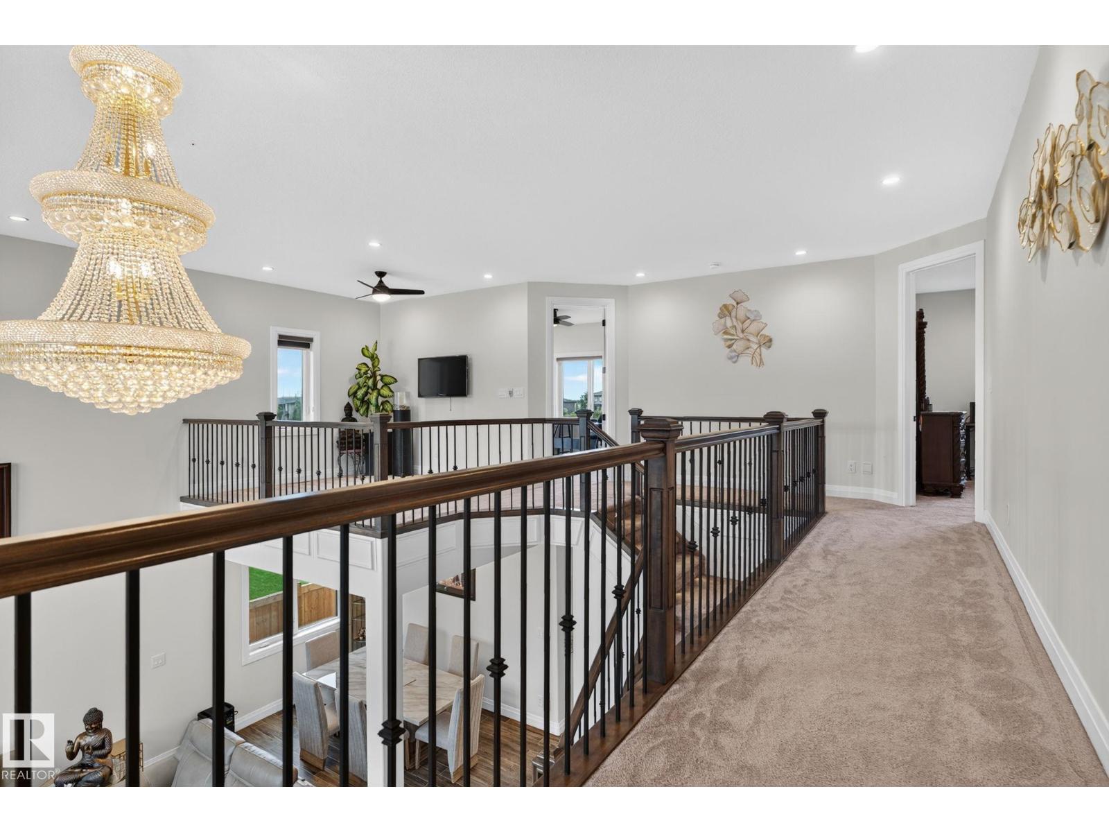 5928 30 ST NE - 22