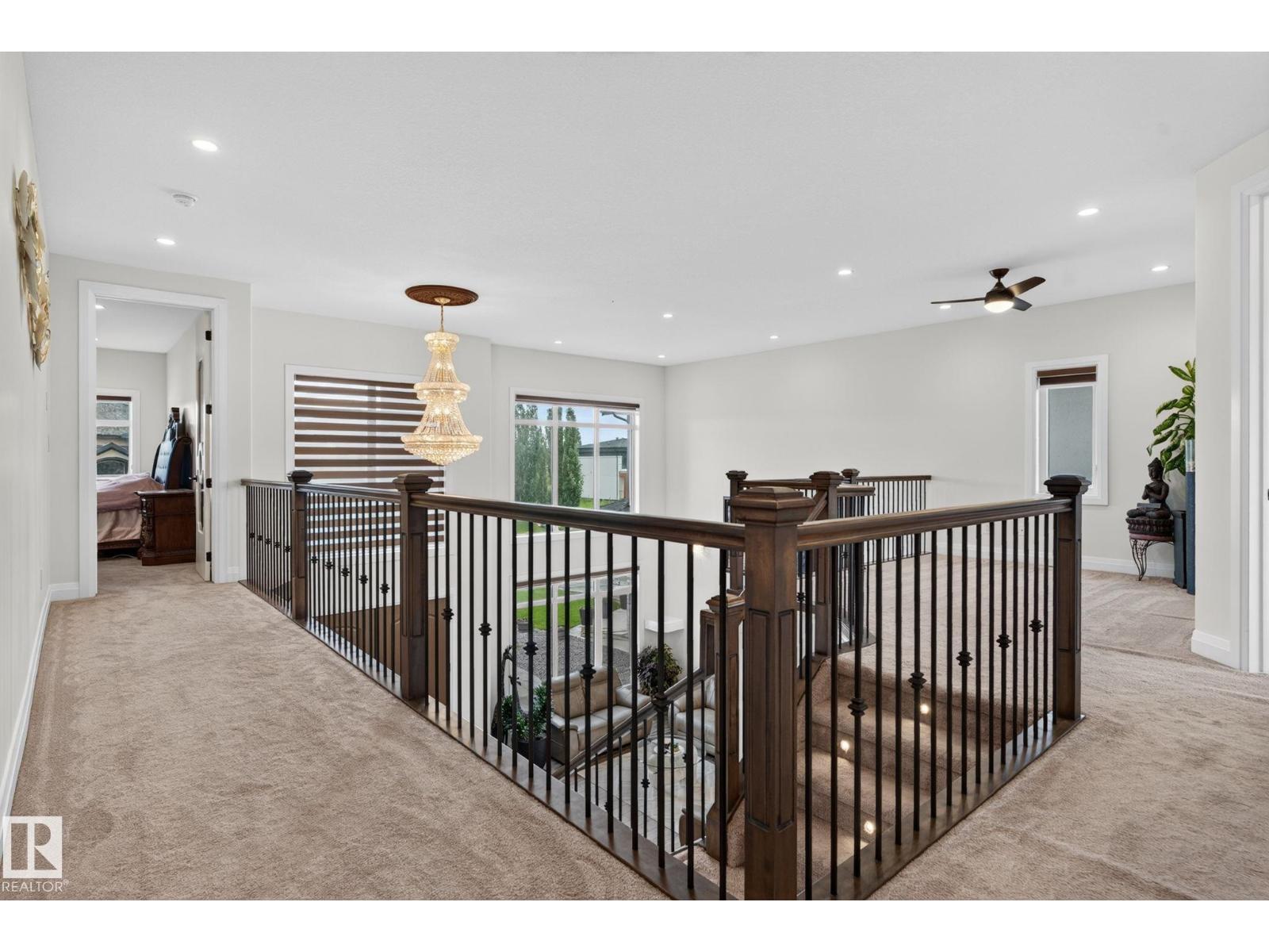 5928 30 ST NE - 23