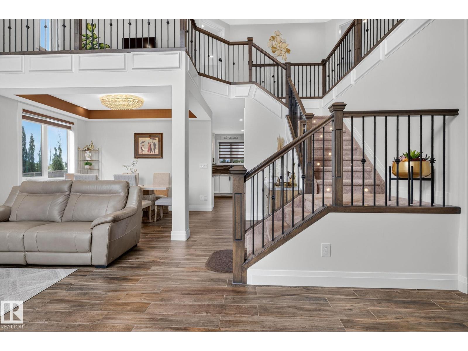 5928 30 ST NE - 7