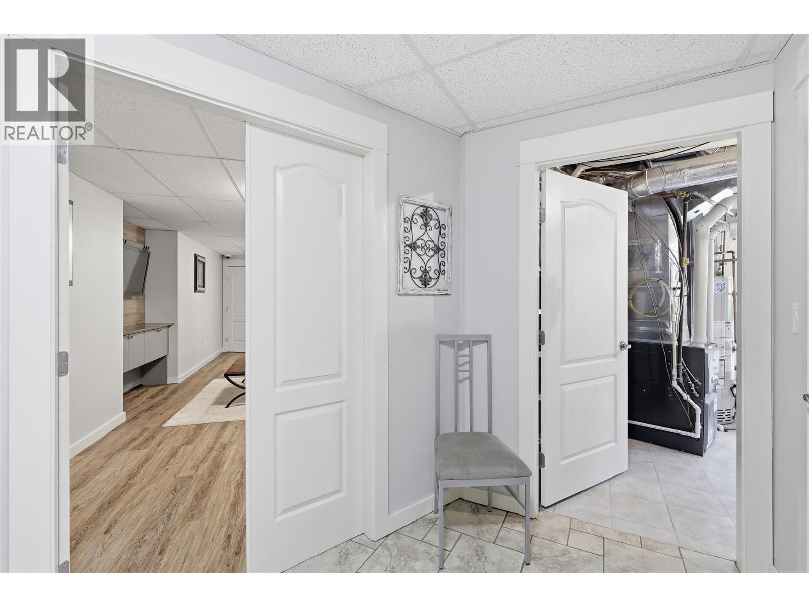 662 HARRINGTON Road - 52