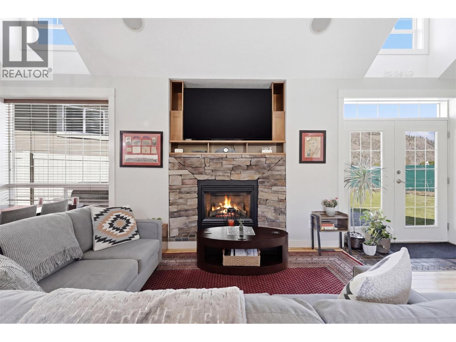 662 HARRINGTON Road - 12