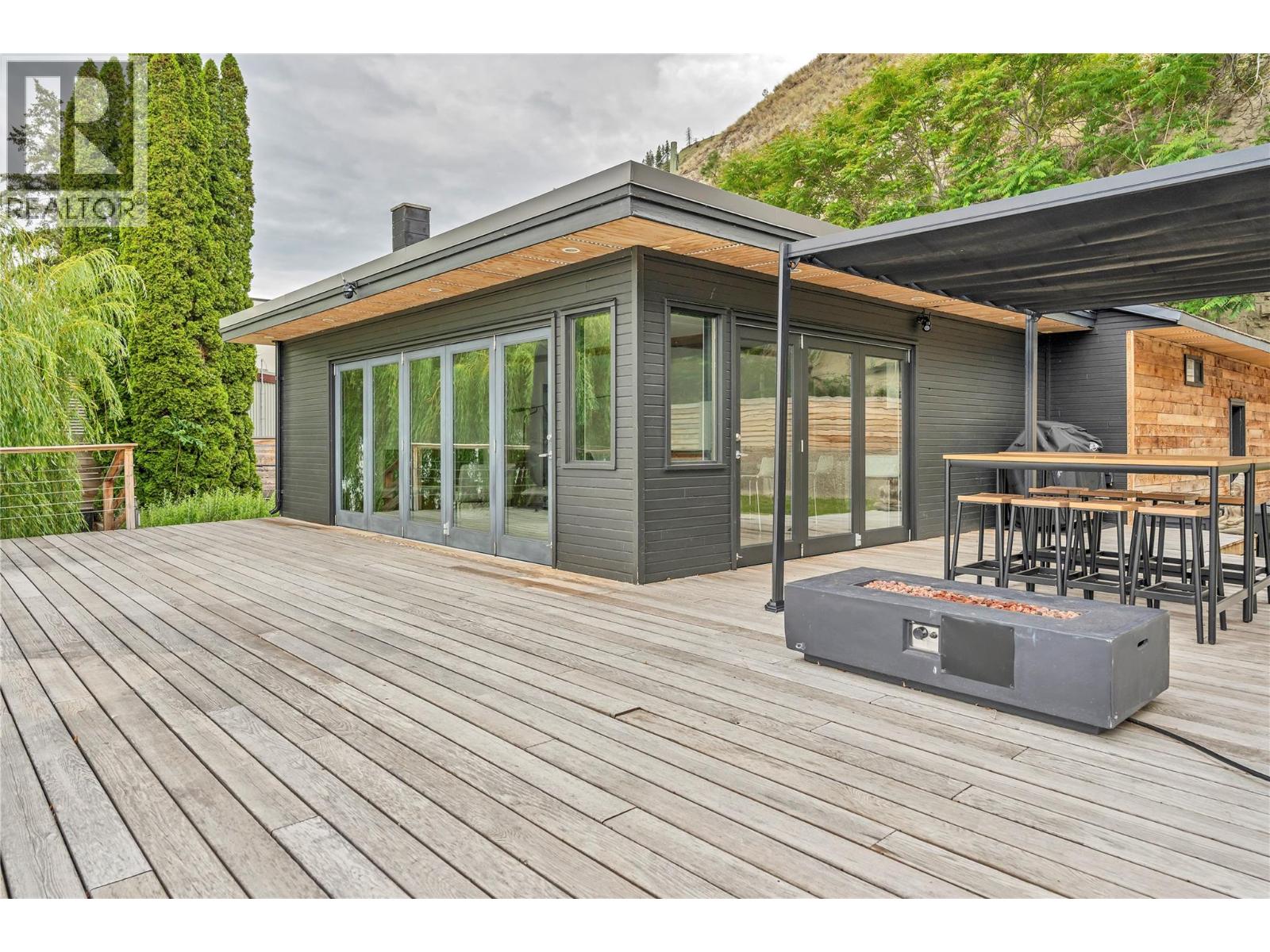 506 North Beach Road Unit# 1, Summerland