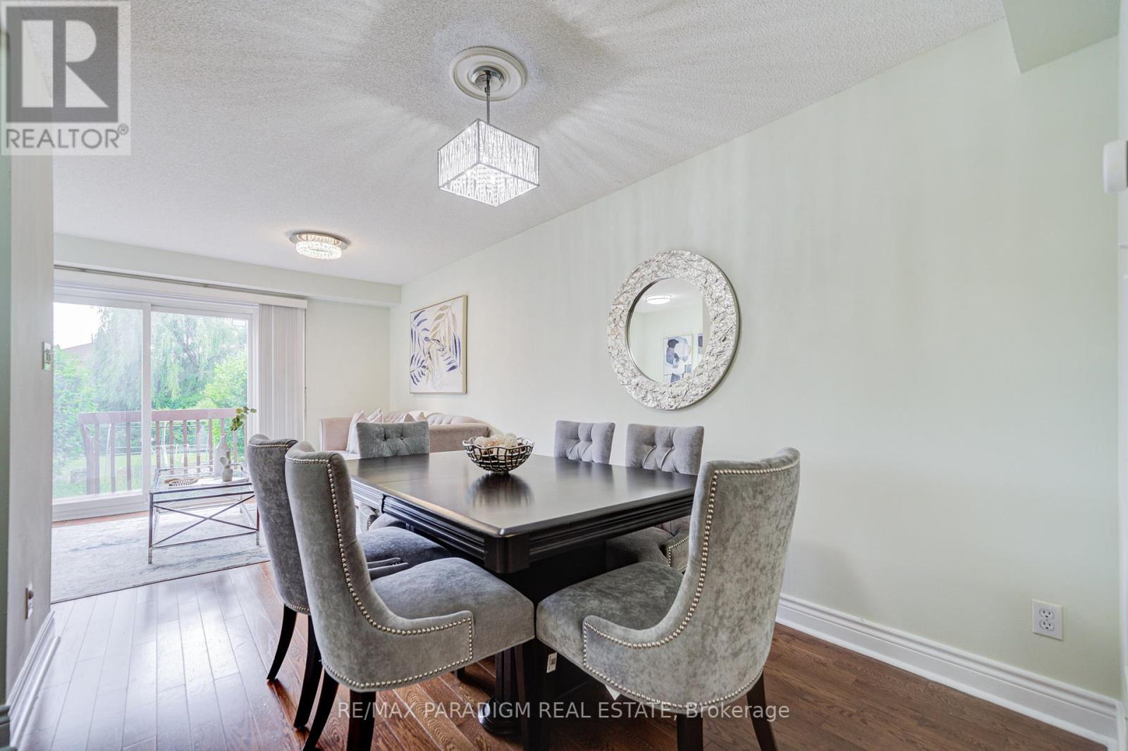 #52 5420 FALLINGBROOK DRIVE - 10