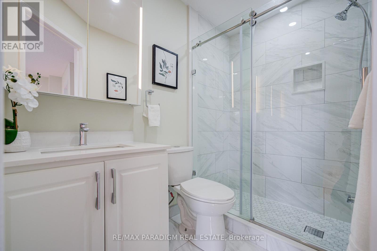 #52 5420 FALLINGBROOK DRIVE - 30