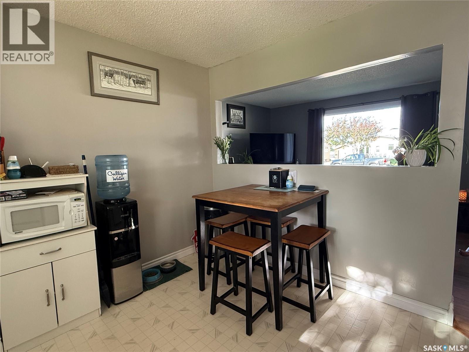 374 Fourth AVENUE N - photo 5