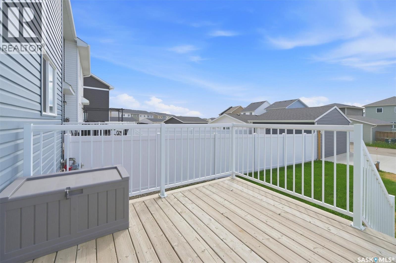 #348 McOrmond DRIVE - 45