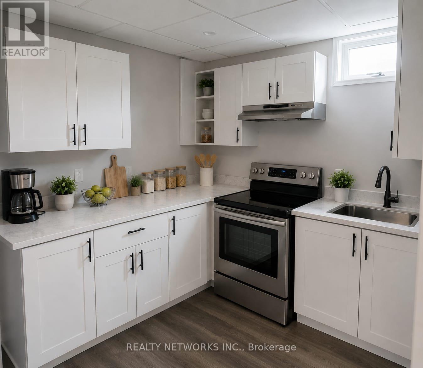 303 POPLAR AVENUE - 13