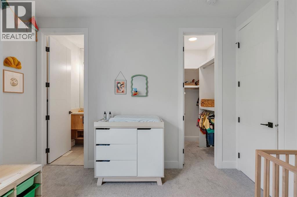 3252 18 Street SW — photo 19