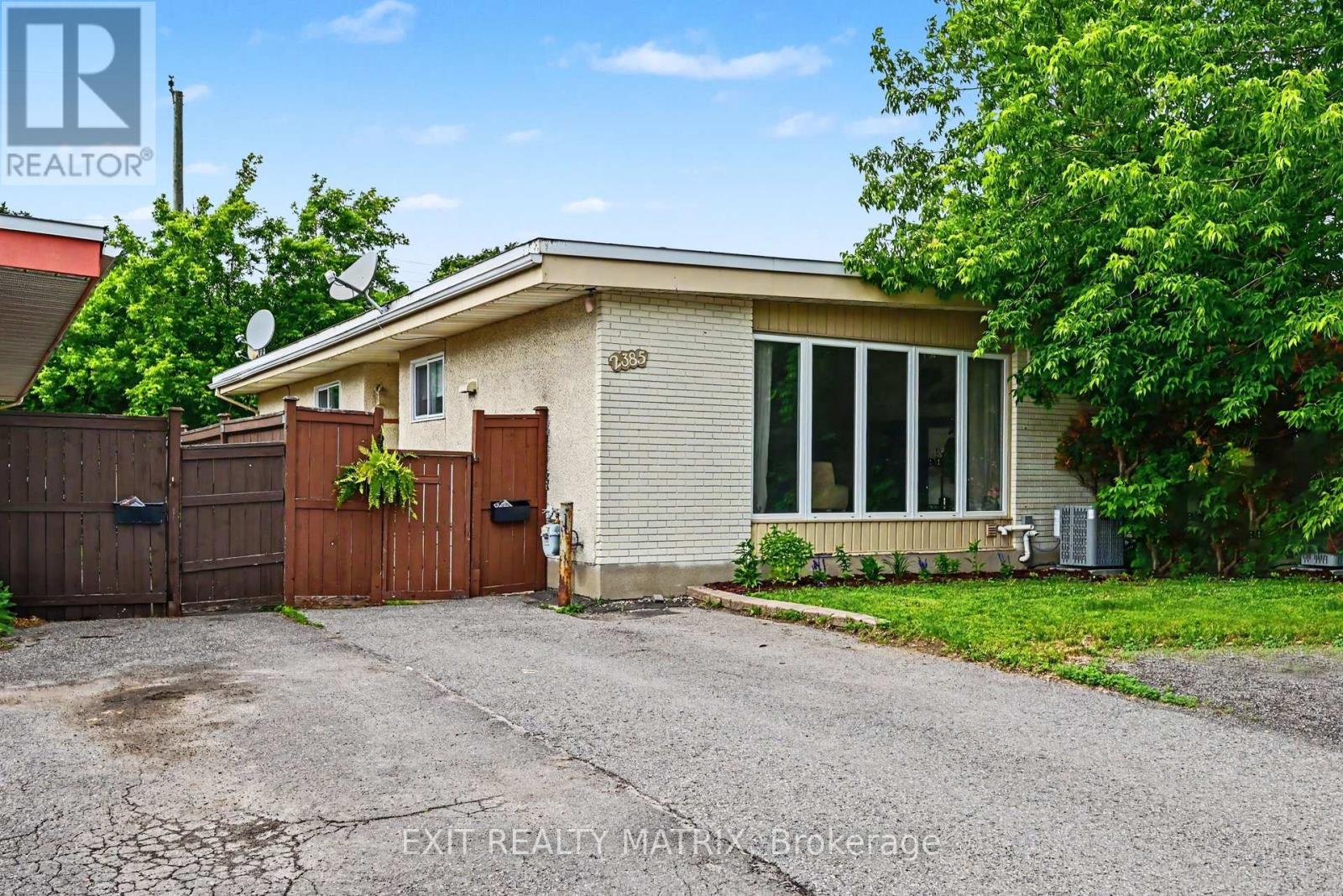2385 WALKLEY ROAD - 1