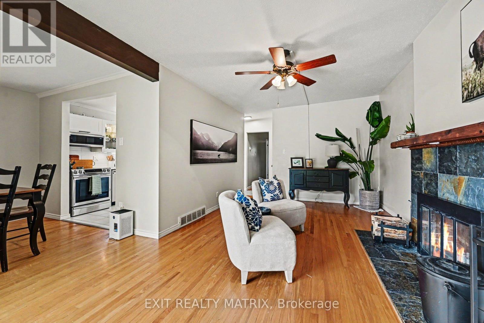 2385 WALKLEY ROAD - 5