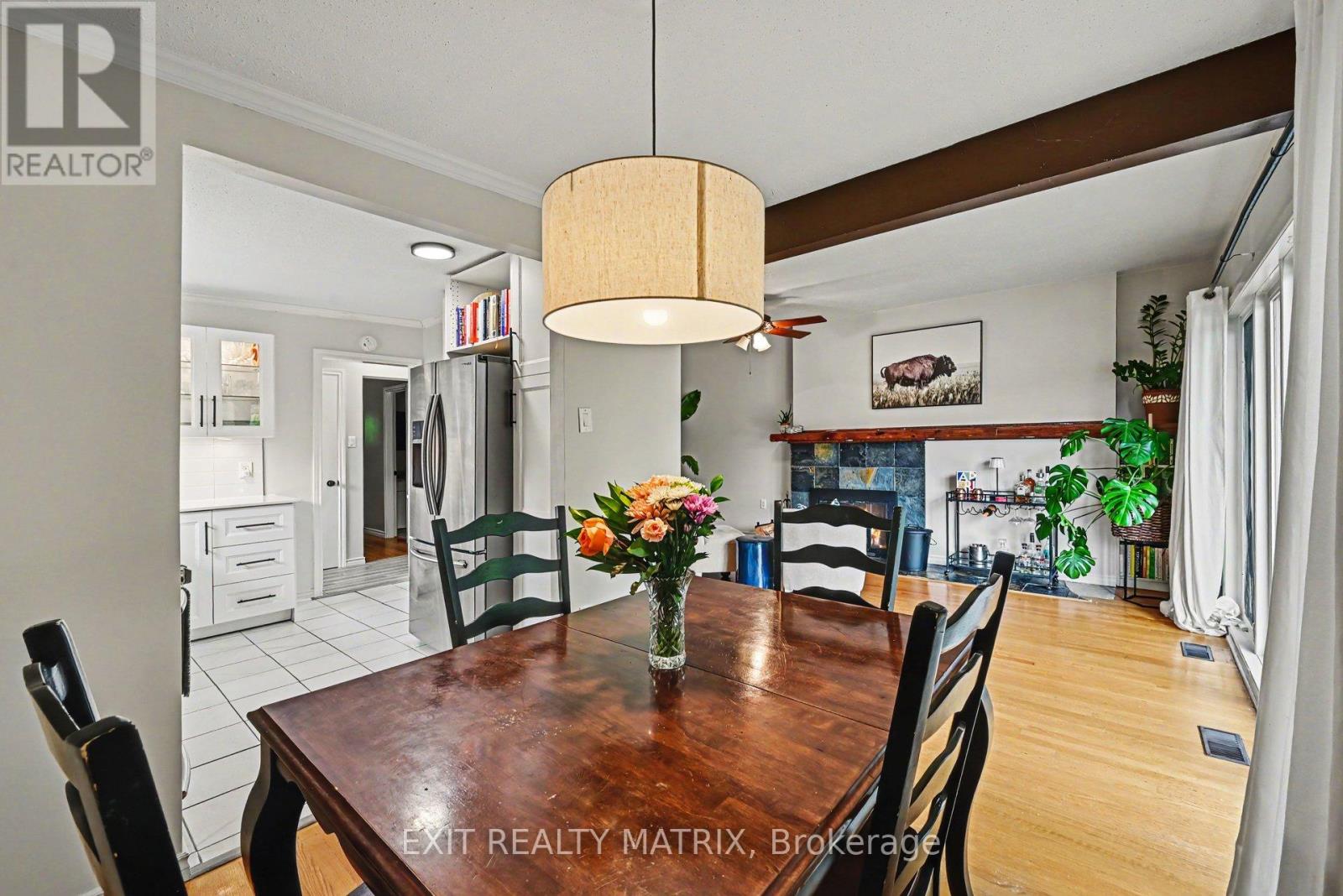 2385 WALKLEY ROAD - 8