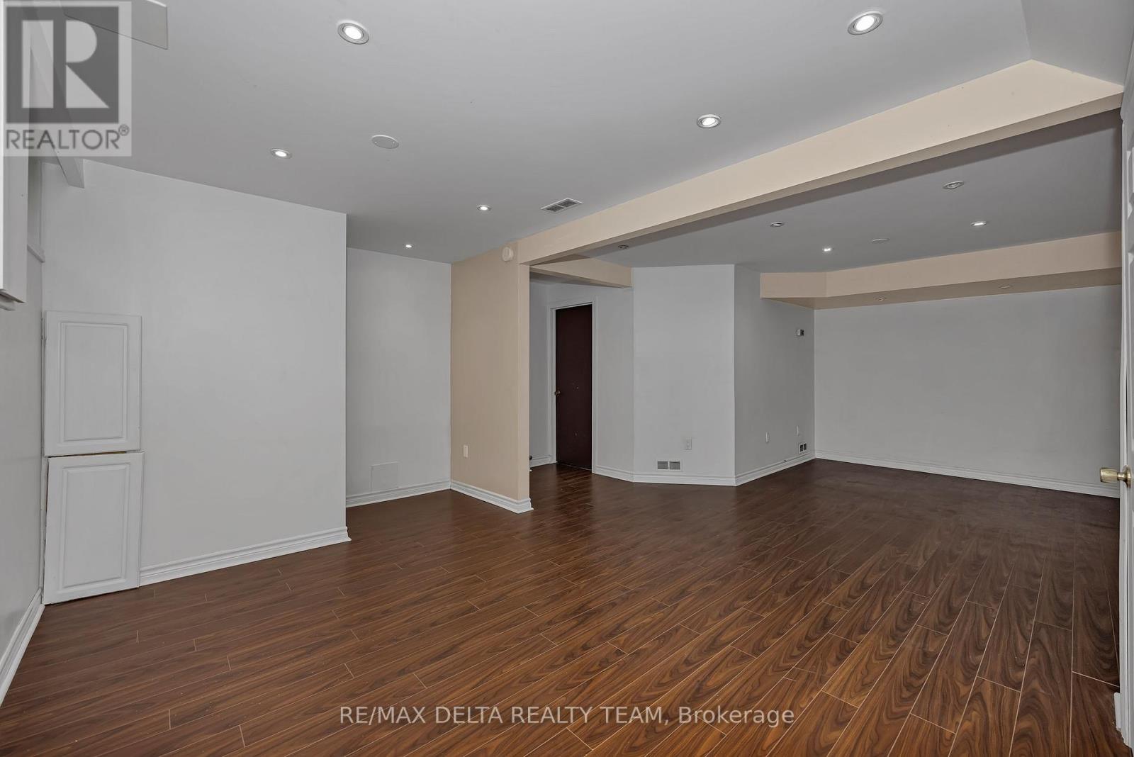 3 Bed, 2 Bath House for Sale in Ottawa – 841 BALSAM DRIVE, Ottawa – MLS# X13464896 - Image 28