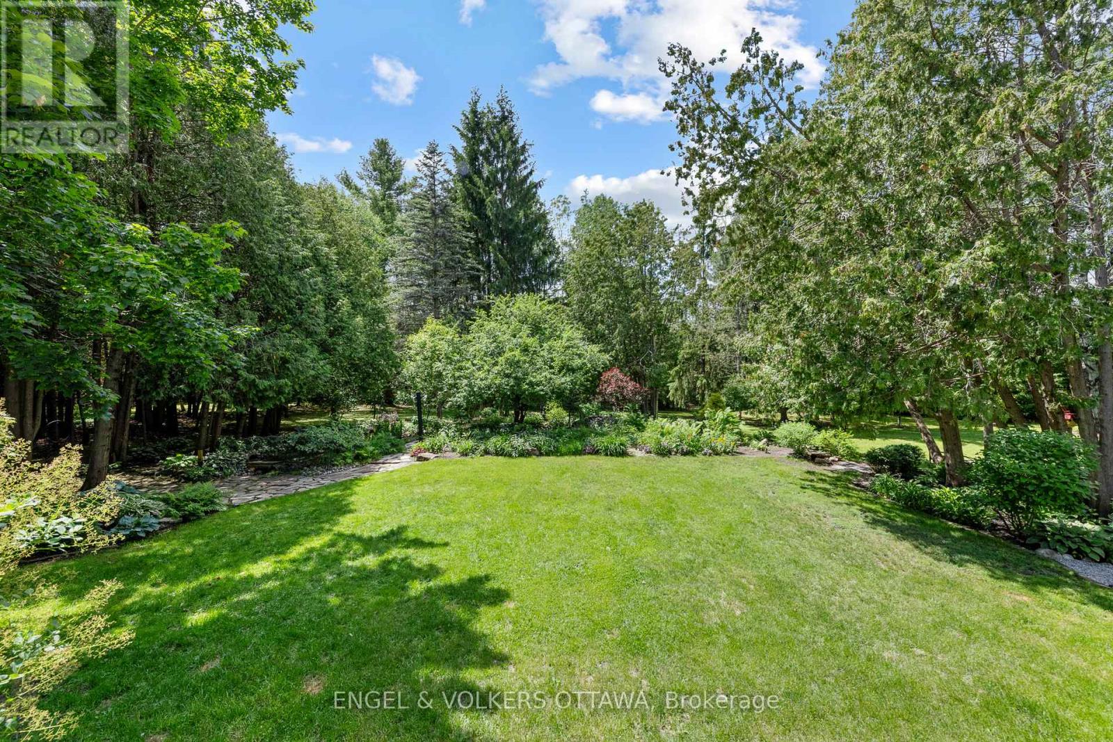 80 RICHLAND DRIVE - 37