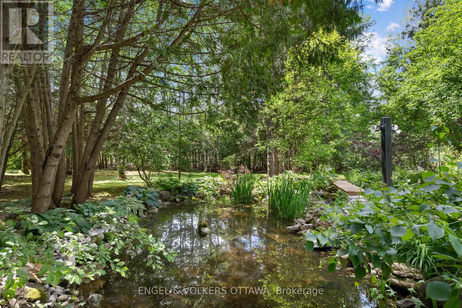 80 RICHLAND DRIVE - 38