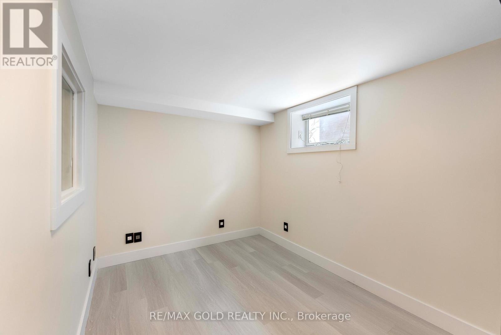 41 BROOKLAND DRIVE - 19