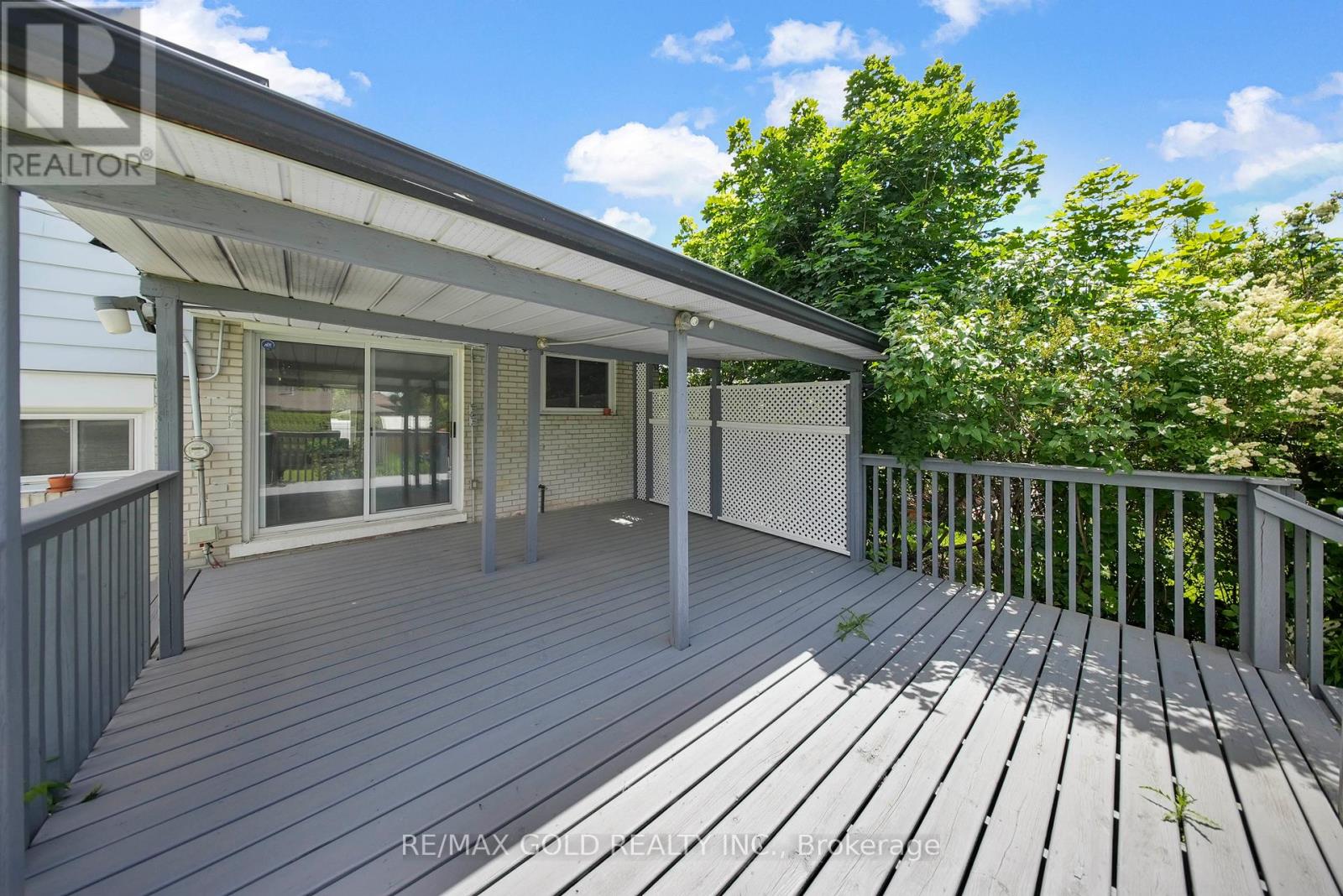 41 BROOKLAND DRIVE - 22