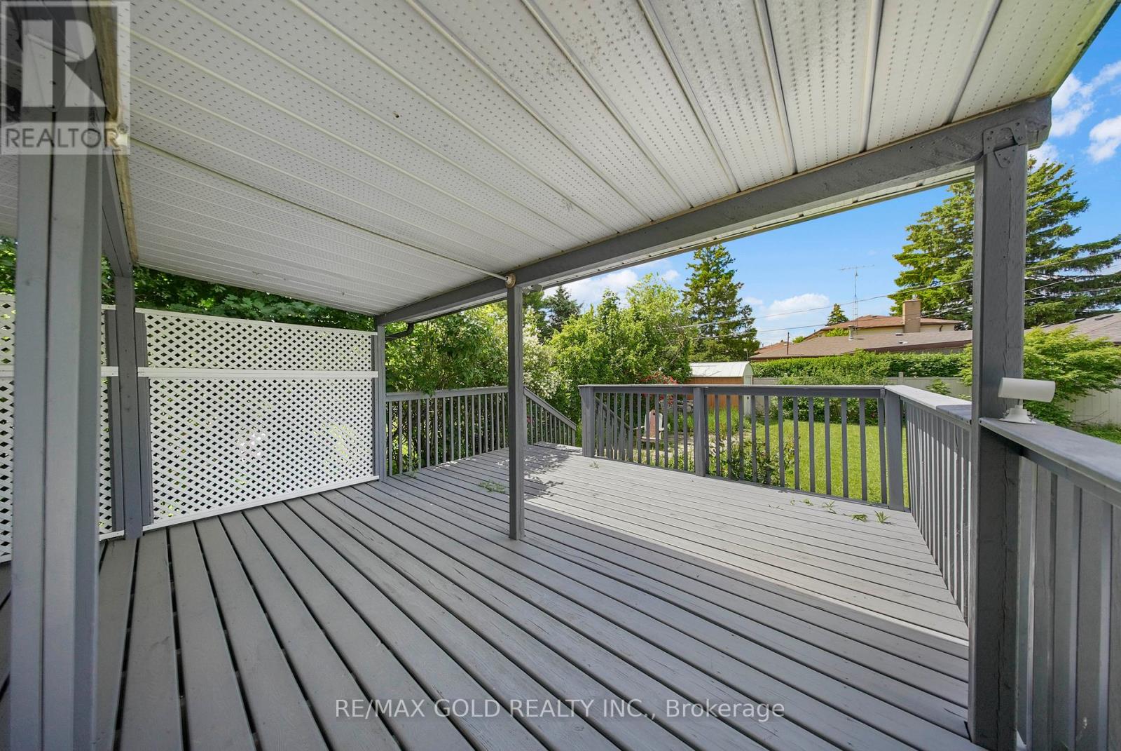 41 BROOKLAND DRIVE - 23
