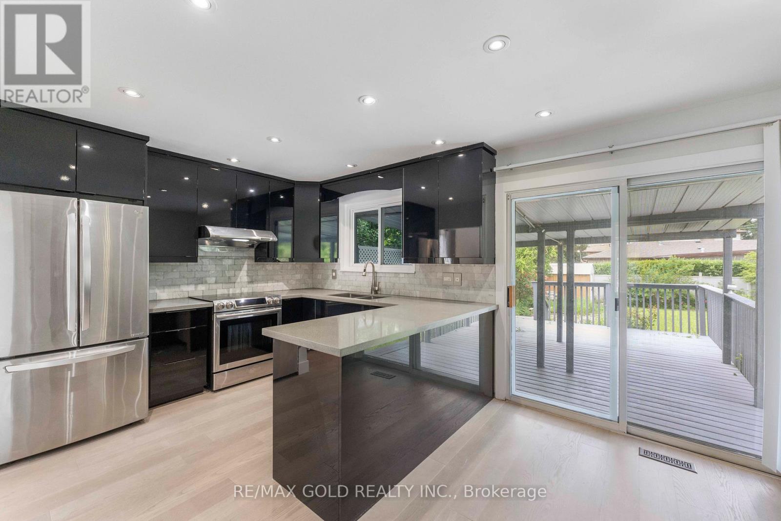 41 BROOKLAND DRIVE - 8