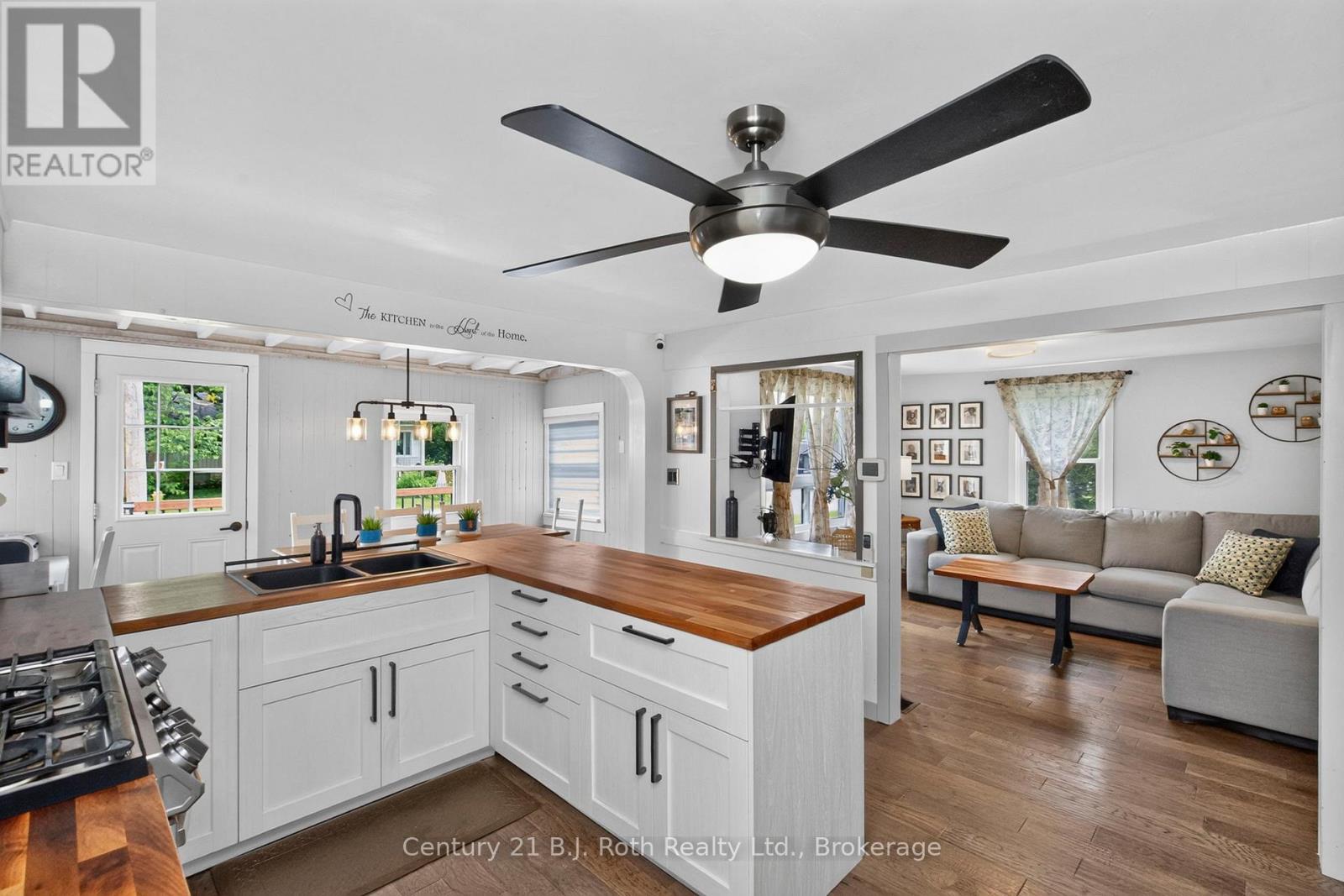 21 MAPLE STREET - Image 17
