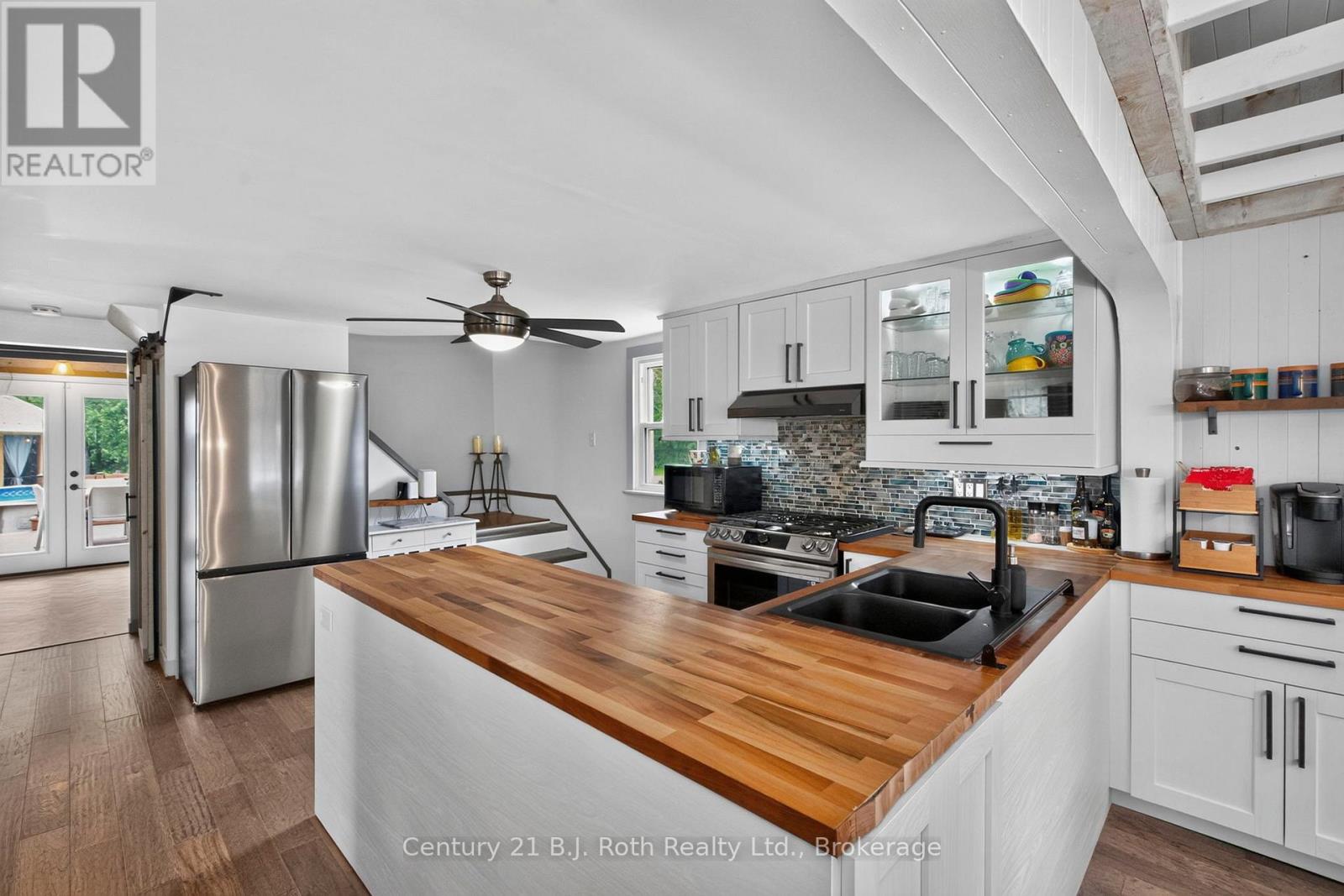 21 MAPLE STREET - Image 19