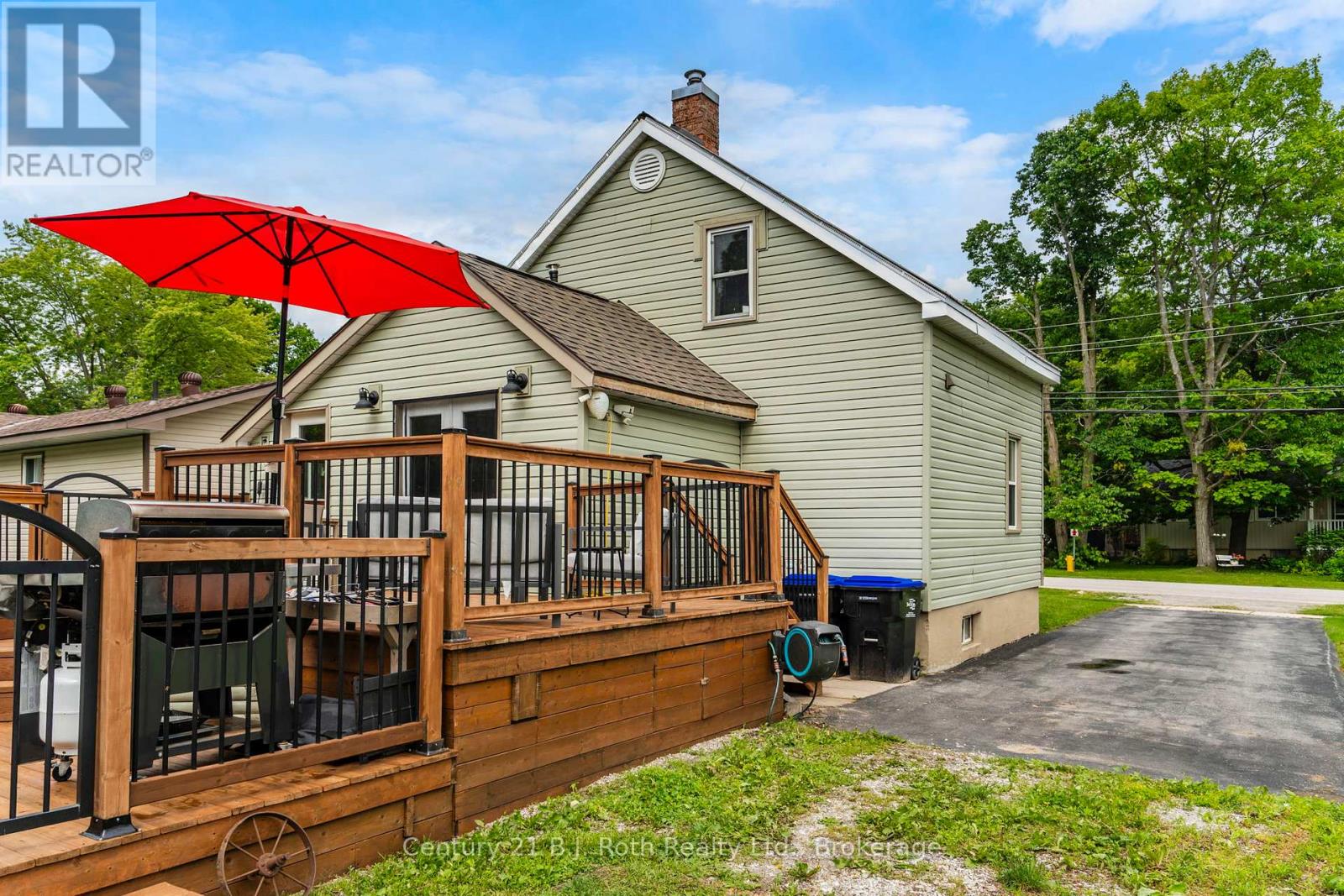 21 MAPLE STREET - Image 47