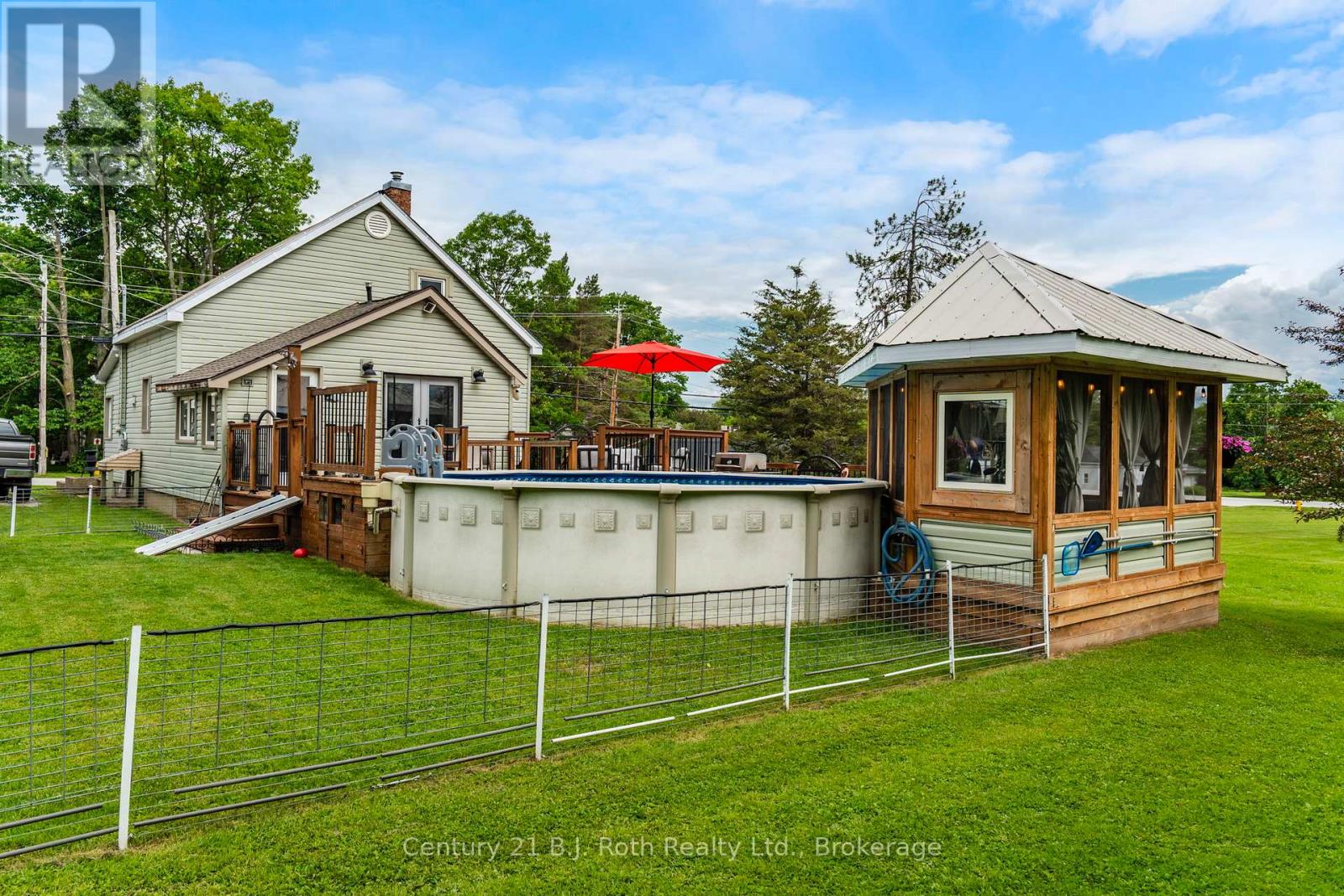 21 MAPLE STREET - Image 49