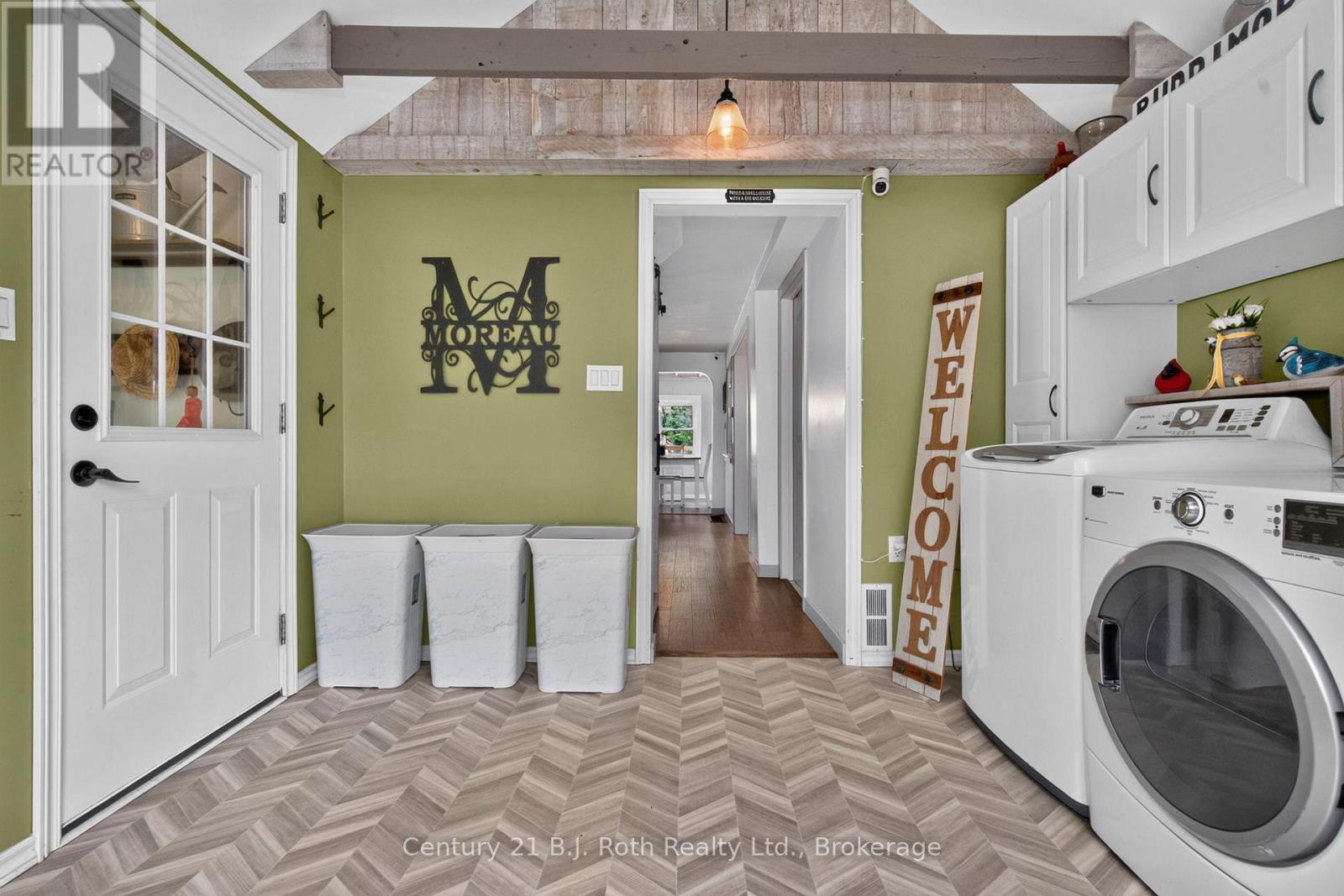 21 MAPLE STREET - Image 7
